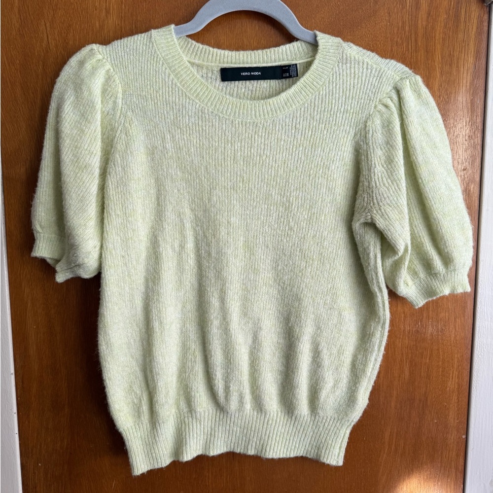 Vero Moda Light Green Sweater